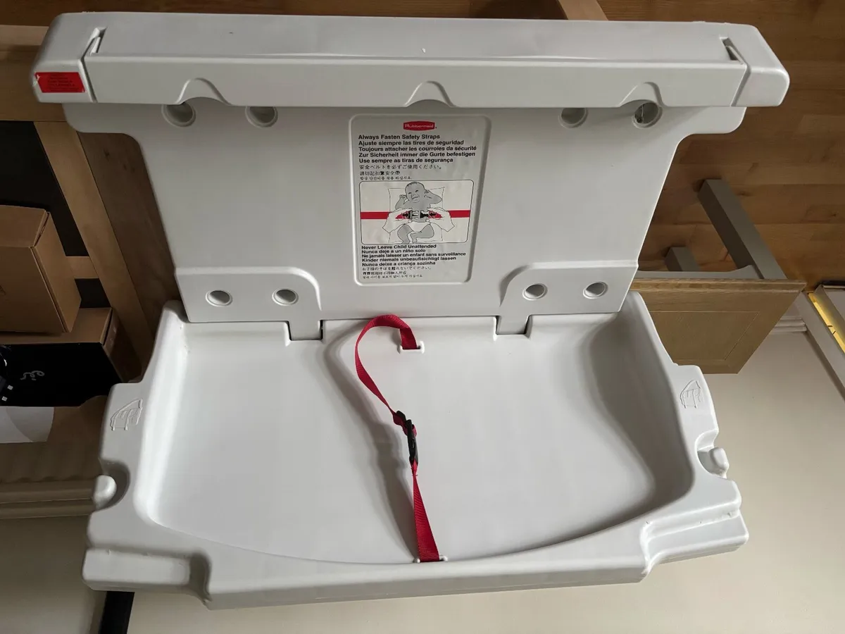 Baby Changing Unit - Image 2