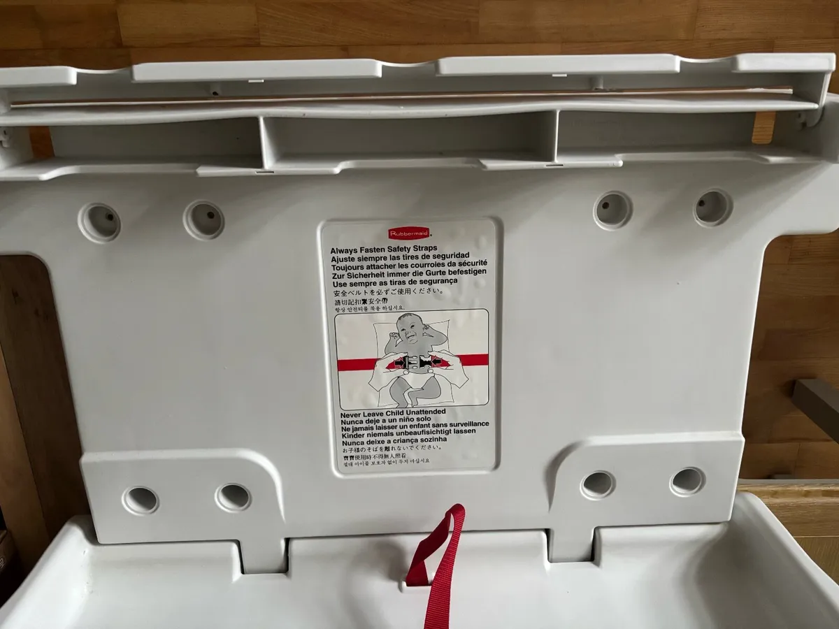 Baby Changing Unit - Image 3