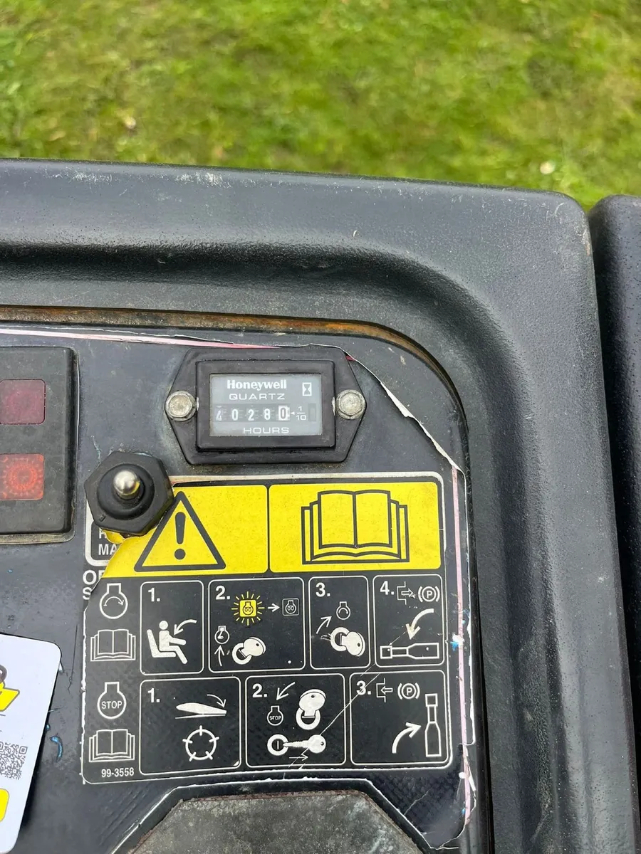 Toro 3100 Reelmaster - Image 2