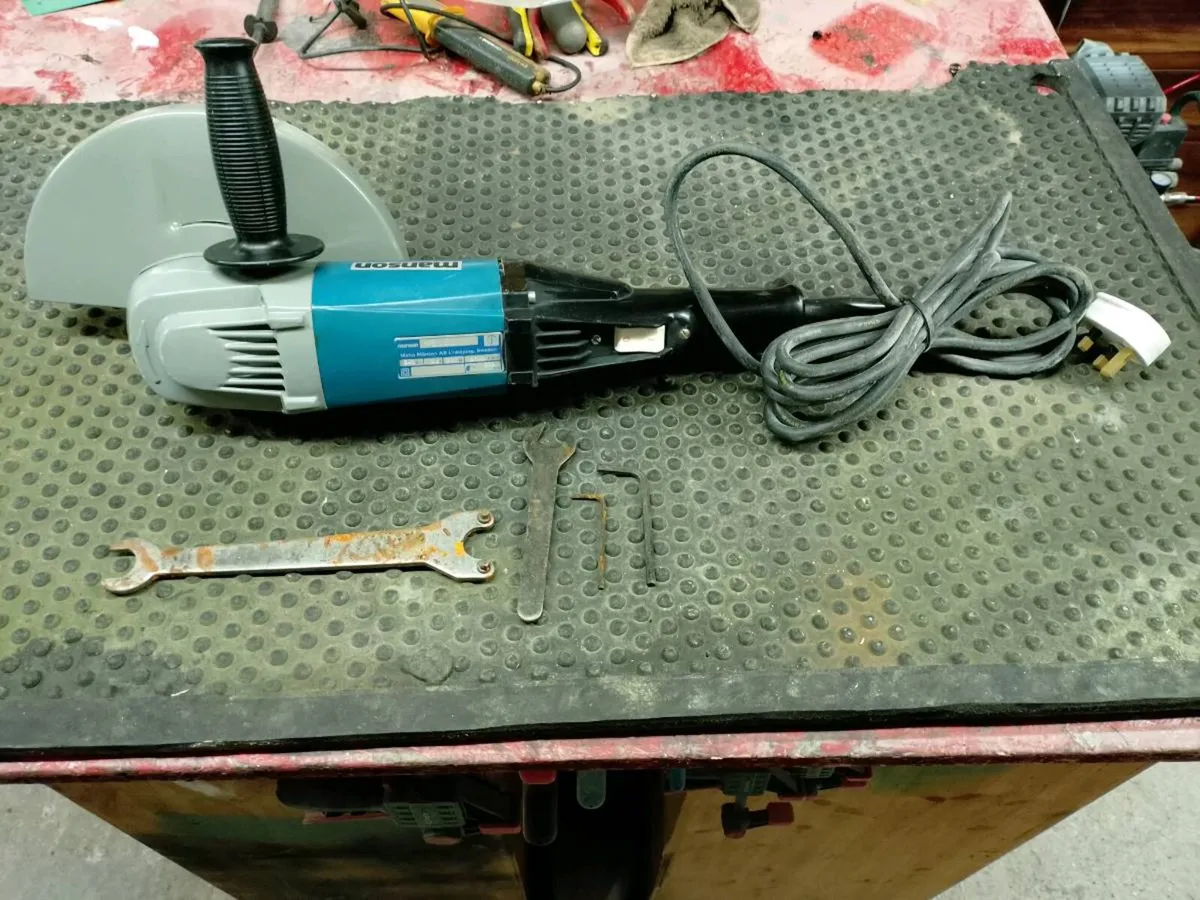 Angle grinder - Image 1