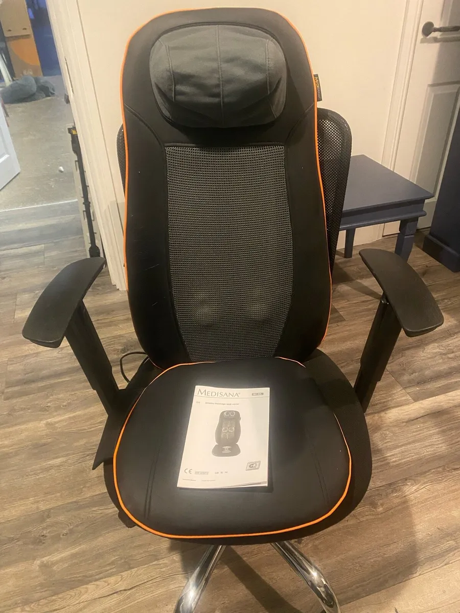 MASSAGE CHAIR COVER. - Image 2