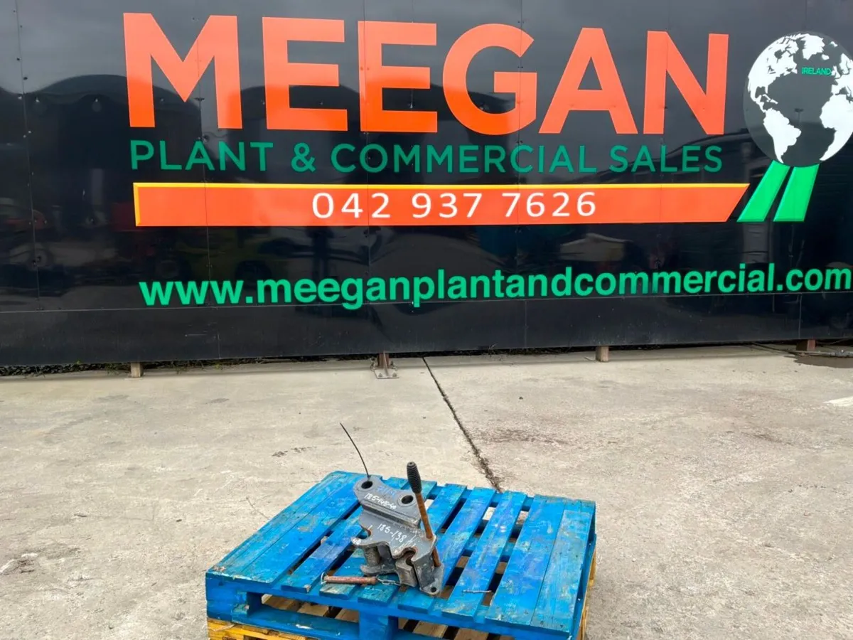 STRICKLAND QUICK HITCH.....40mm PINS........7119. - Image 1