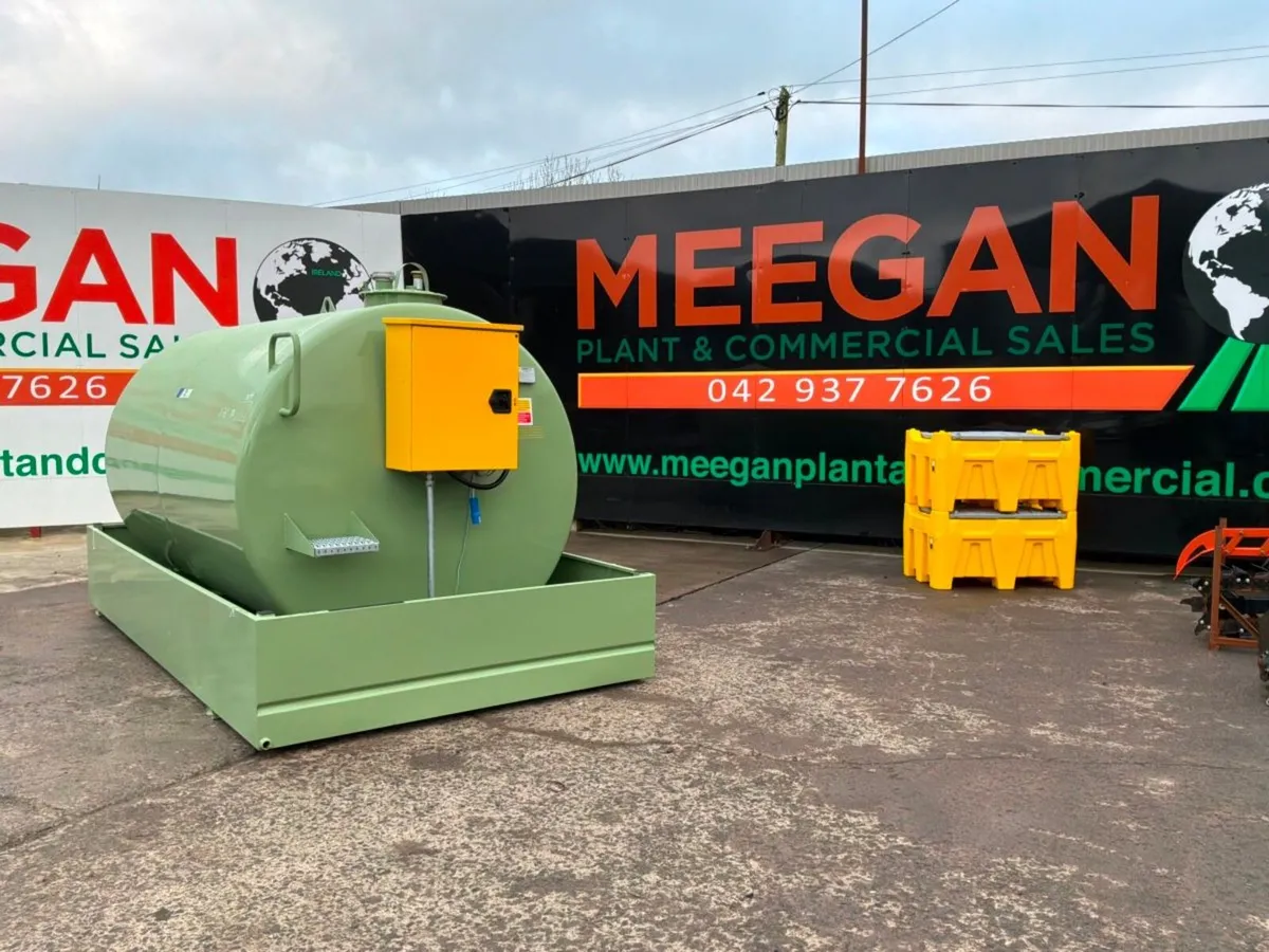 UNUSED 9000 lts FUEL STORAGE  DELIVERY BOWSER - Image 1