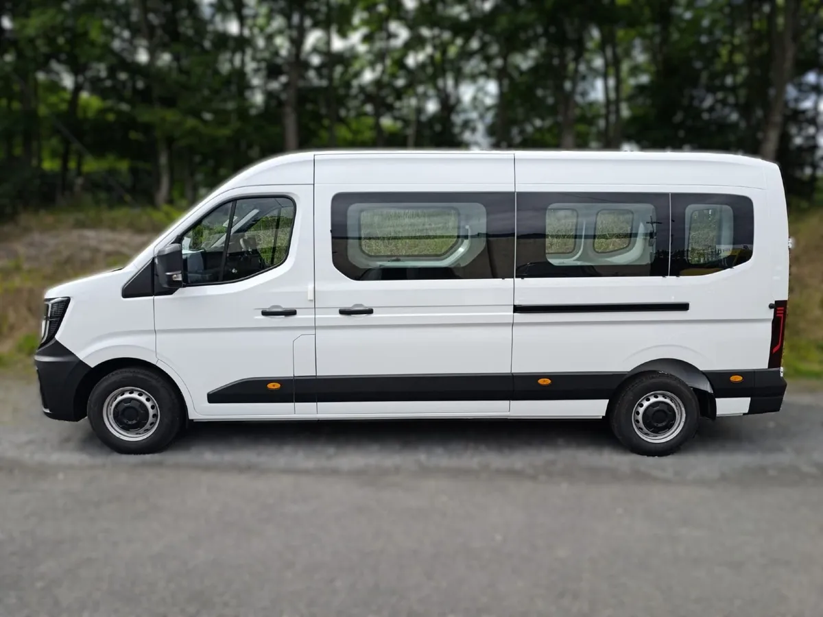 ELECTRIC  Renault Master Wheelchair Accessible Bus - Image 2