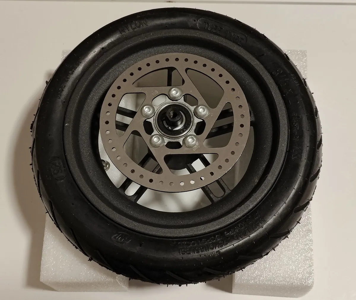 8.5” Full Wheel Assembly – Tyre / Rim / Disc Brake - Image 1