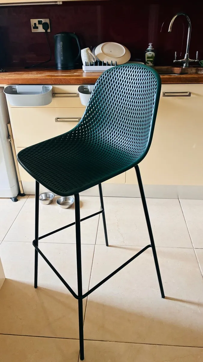 Stool /high /kitchen - Image 1
