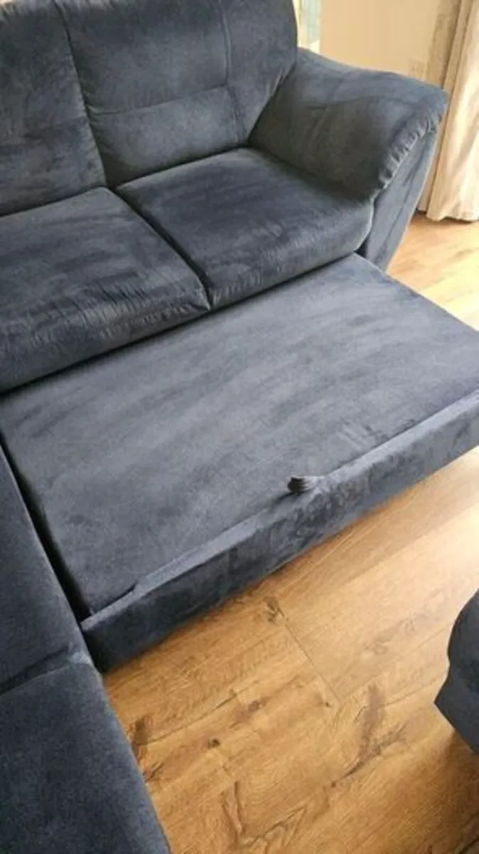 L shped couch - Image 4