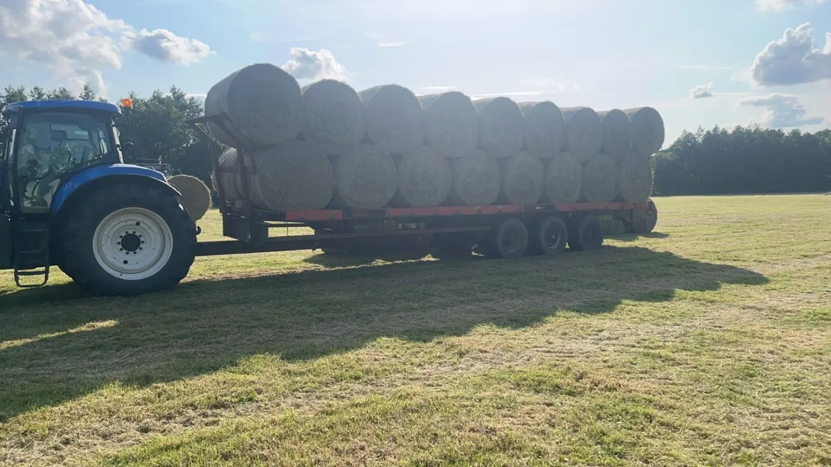 36ft bale trailer - Image 1