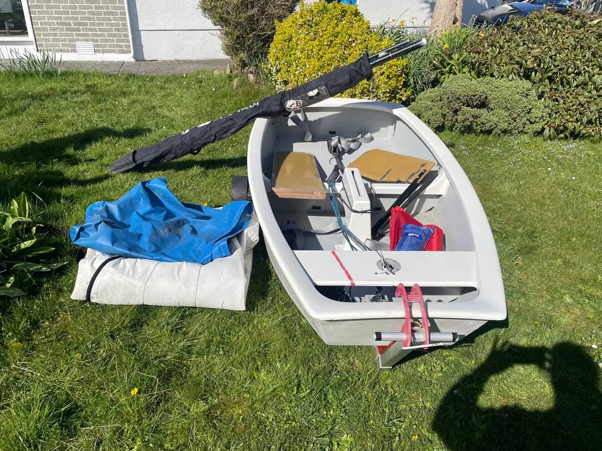 Optimist dinghy for sale - Image 1