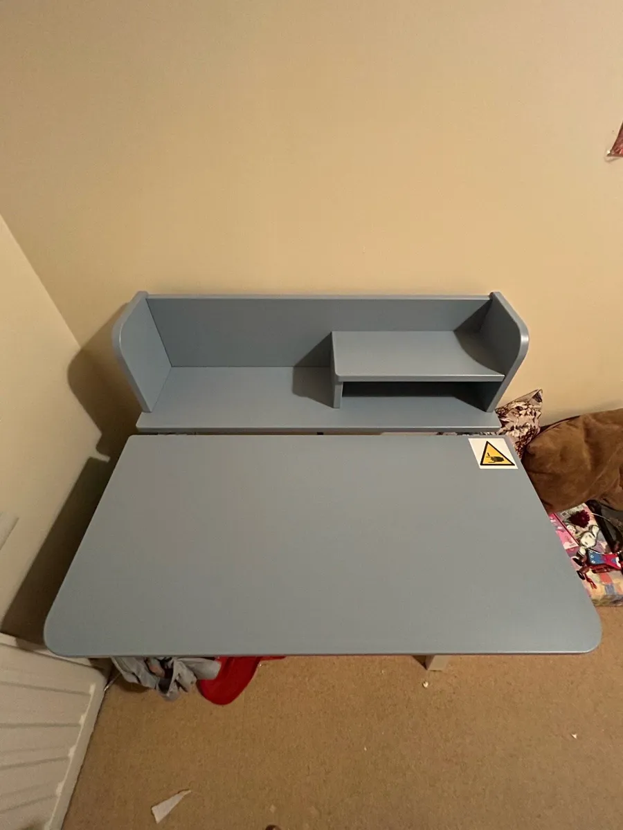 IKEA Piplarka desk, tiltable - Image 1