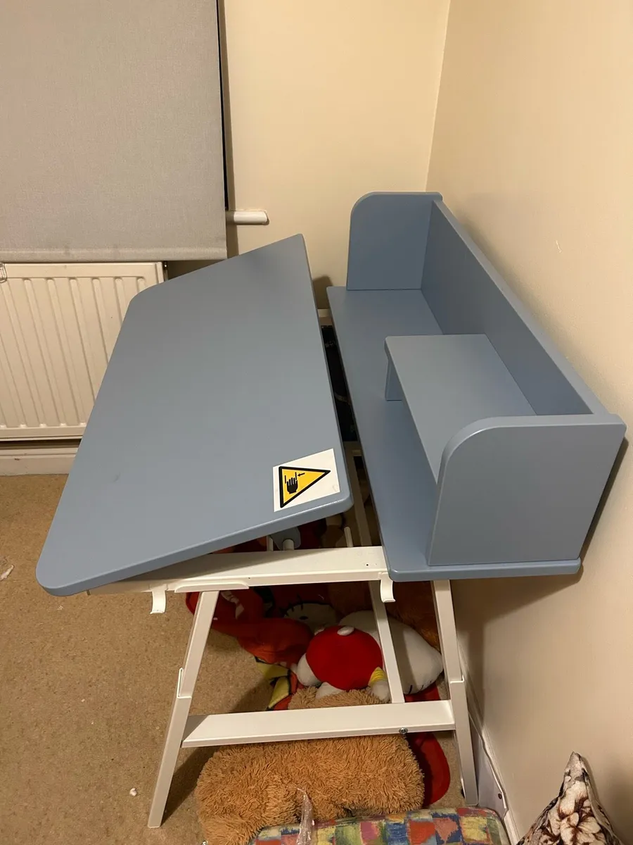 IKEA Piplarka desk, tiltable - Image 3