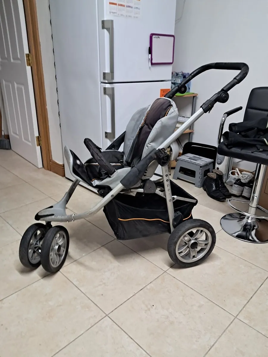 BABY BUGGY STRONG HIGH CLASS LIKE NEW PERFECT - Image 1