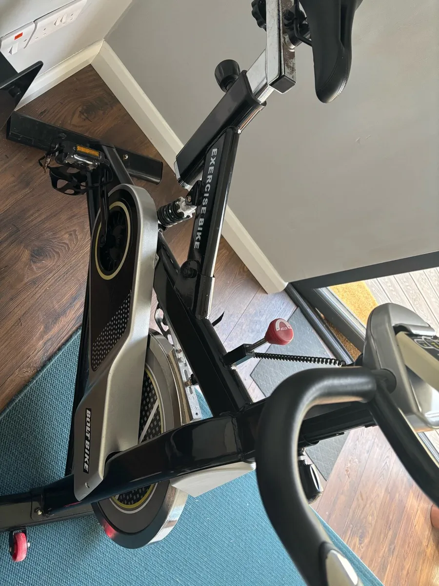 Exercise bike - Image 1