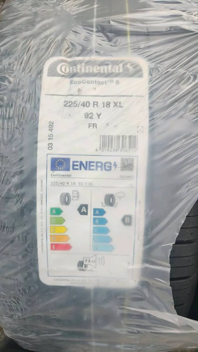 Continental tyres 225/40/18 - Image 1