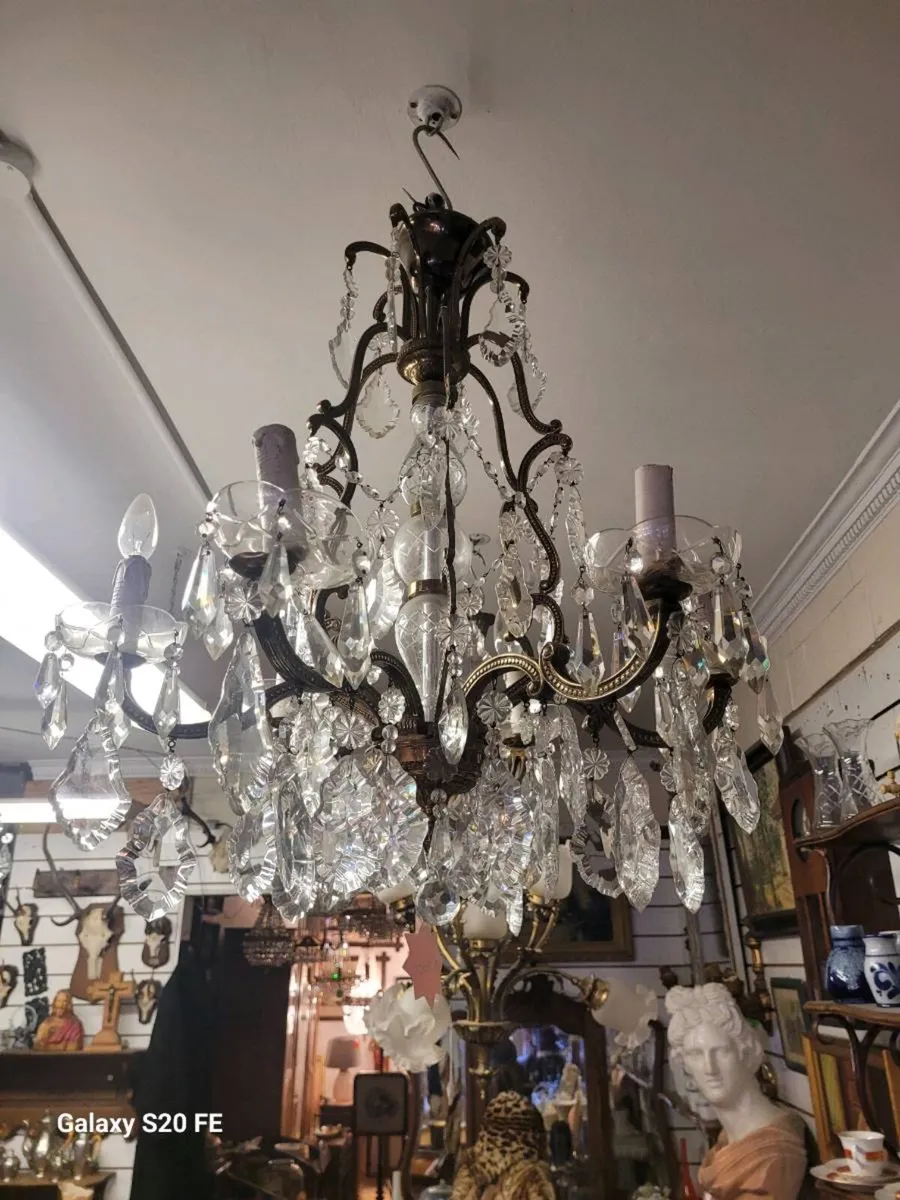 Large French crystal chandalier