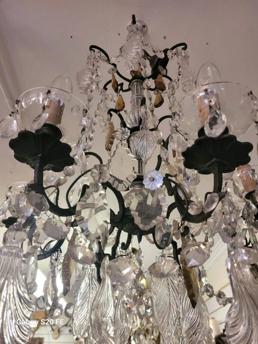 Large 19th century French crystal chandalier - Image 4