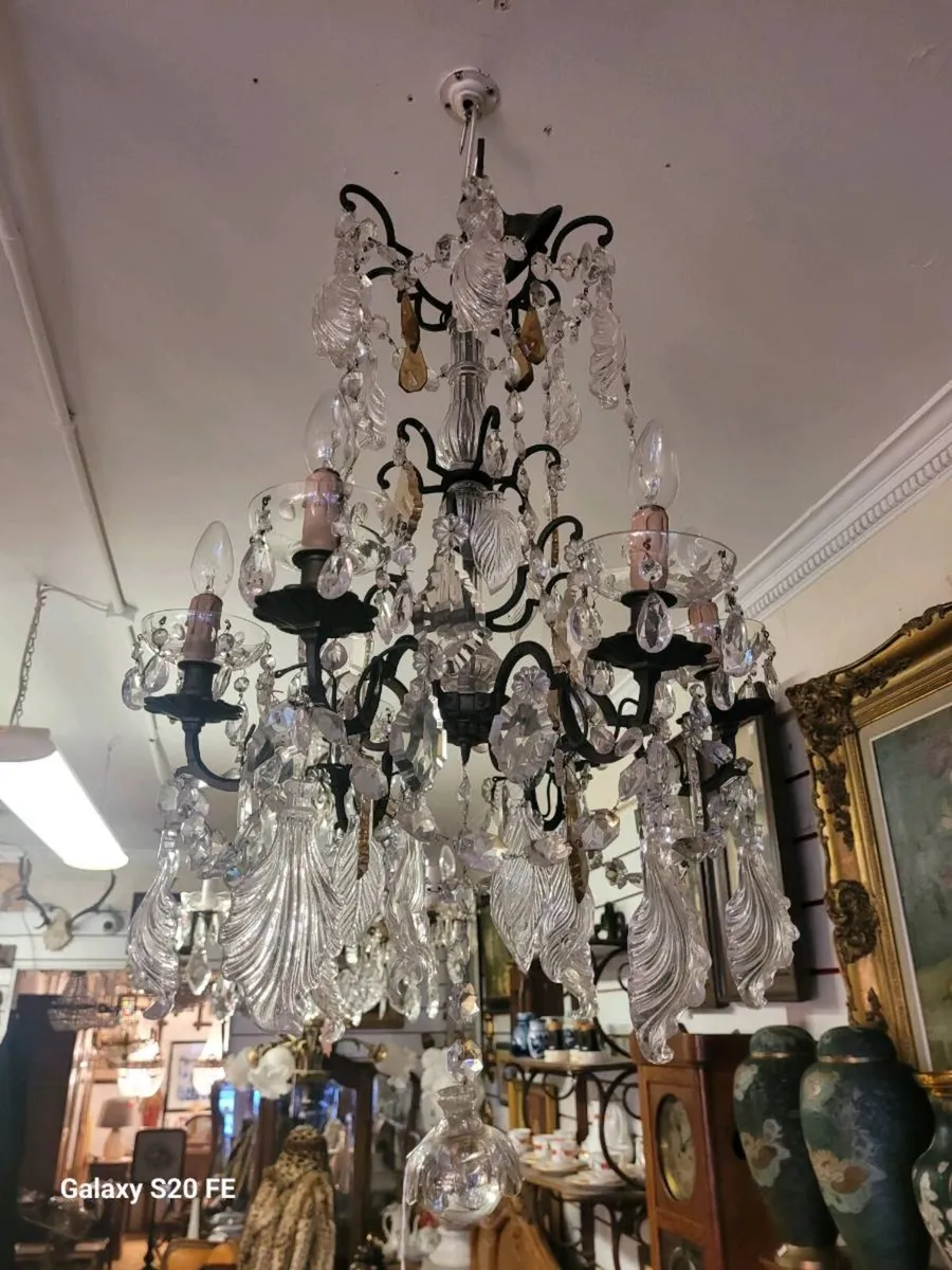 Large 19th century French crystal chandalier - Image 2
