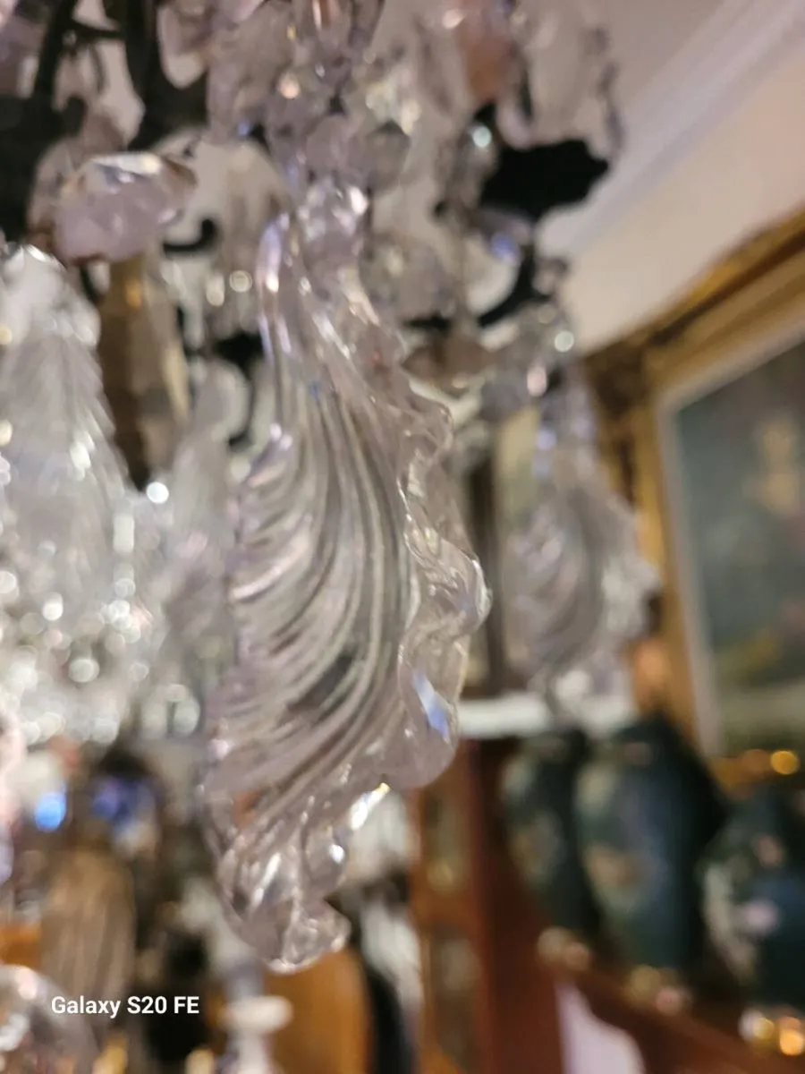 Large 19th century French crystal chandalier - Image 3