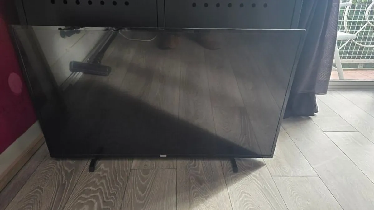 Phillips 43in 43PUS6503 Smart UHD TV with HDR