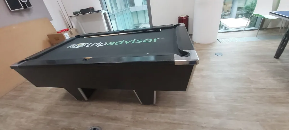 Pool Table with Cues – Office / Home - Image 3