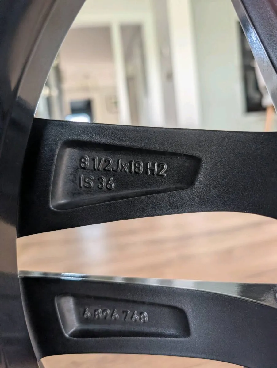 BMW Alloy wheel 853 - Image 2