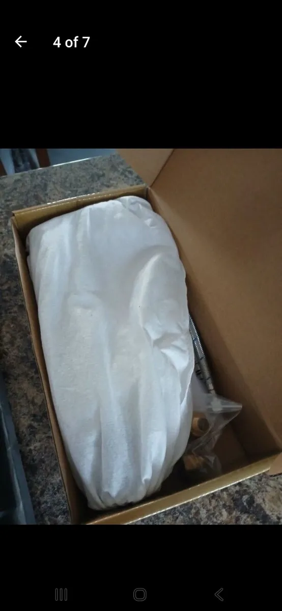 Bathroom tap Brand new in box - Image 4