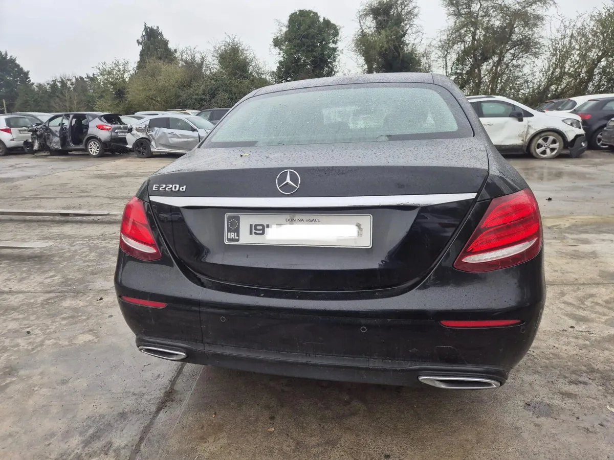 2019 Mercedes EClass *For Parts* - Image 3