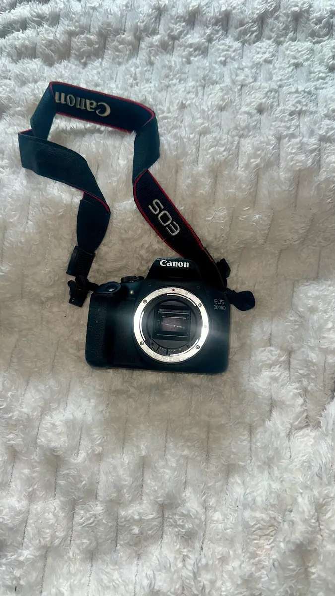 Canon EOS DSLR 2000D Camera Body, Black - Image 1
