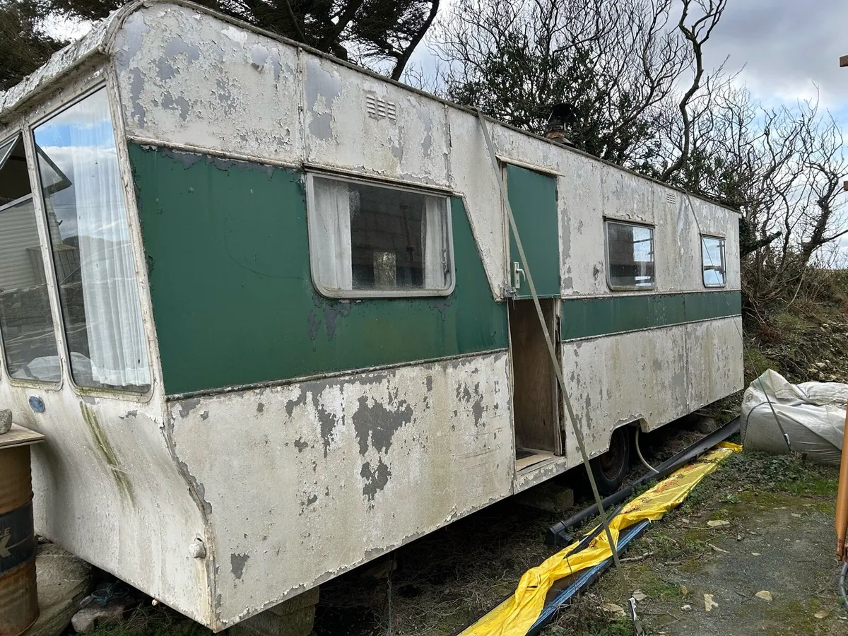 FREE - Secondhand Caravan - Image 3