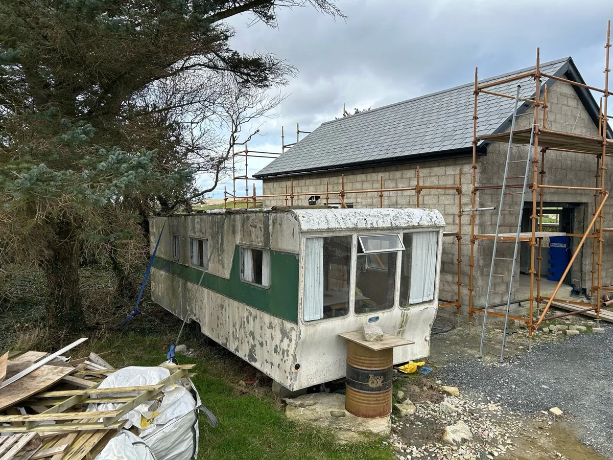 FREE - Secondhand Caravan - Image 1