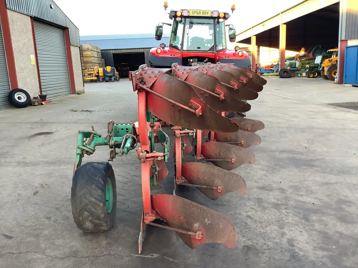 Kverneland Plough - Image 2