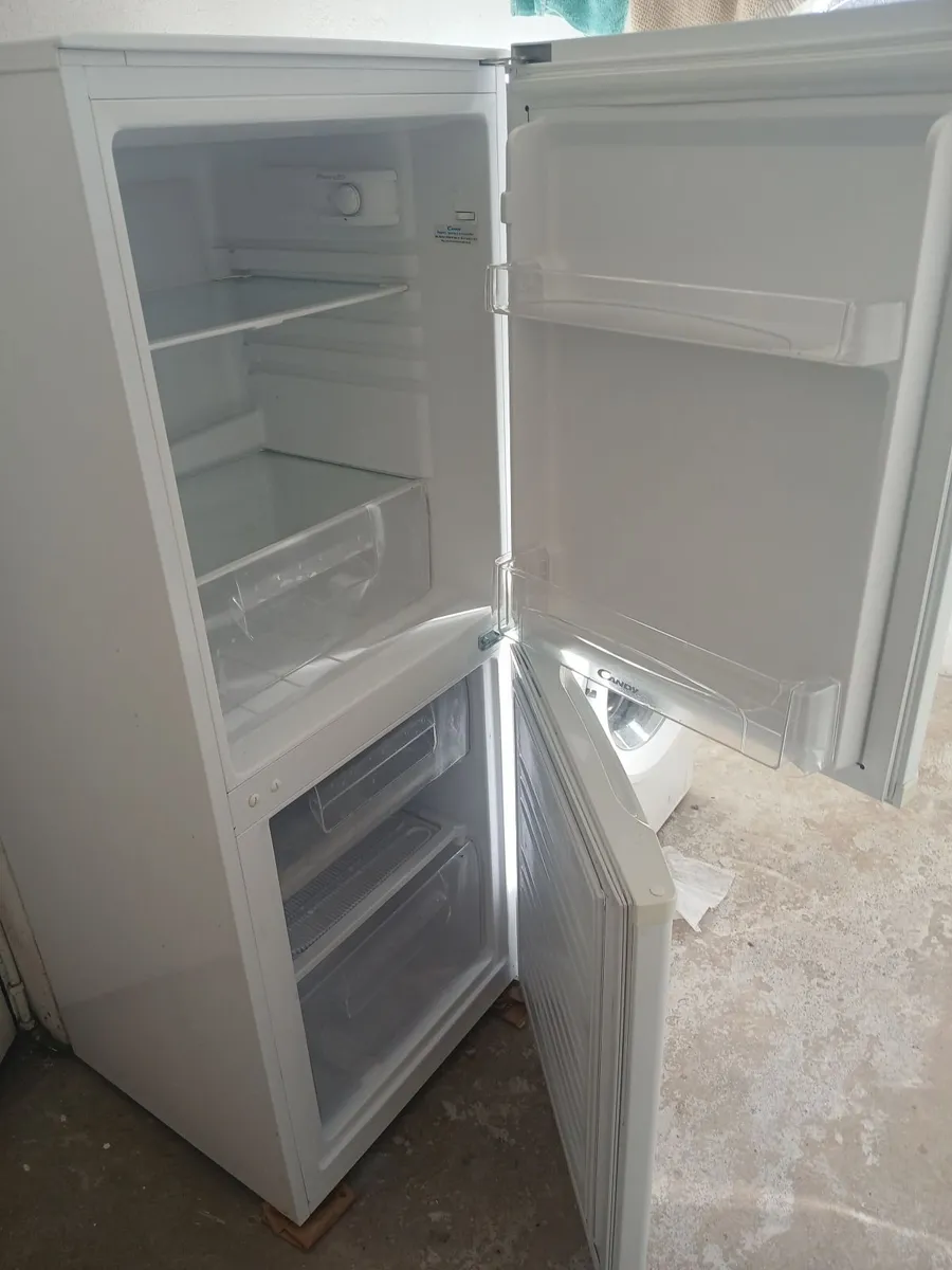 Candy Free Standing Fridge Freezer - Image 2