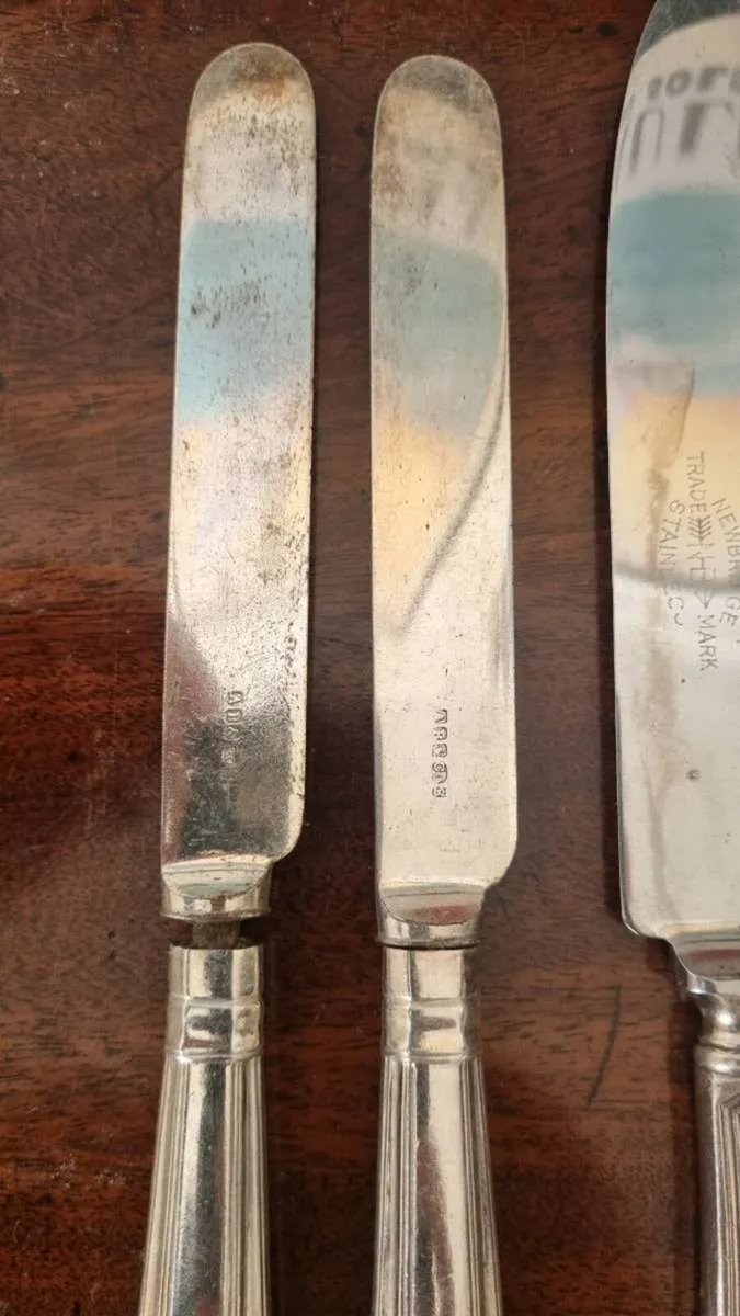 Antique Collection of Knifes - Image 3