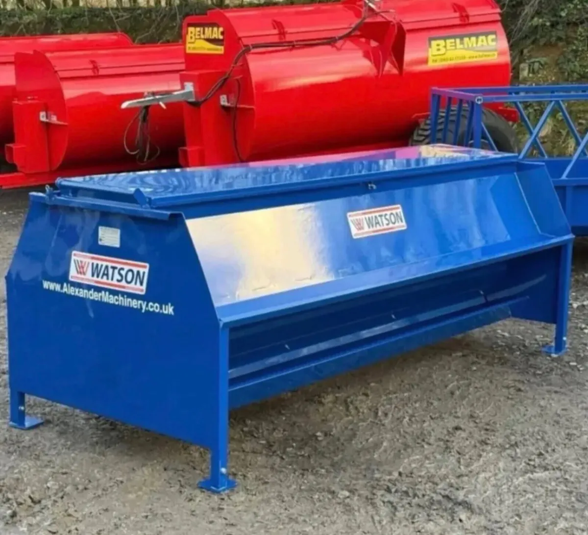 WALTER WATSON AD LIB HOGGET FEEDER - Image 3