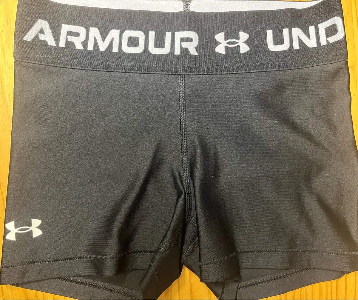 In perfect condition clothes - Image 3