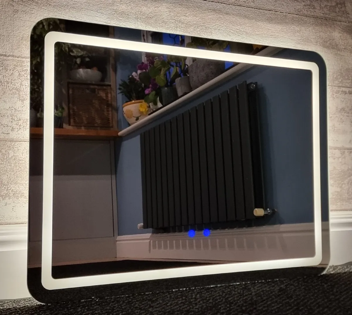 LED Bathroom Mirror Makeup Cosmetic 80x60cm - Image 2