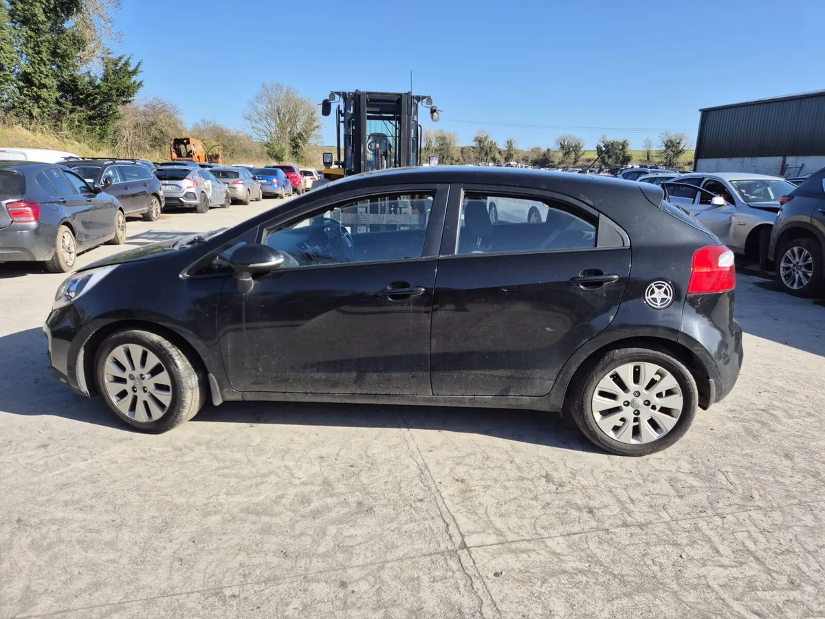 2012 Kia Rio Diesel *For Parts* - Image 2