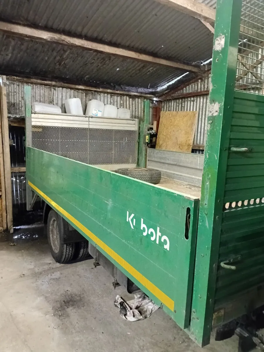 Mitsubishi Canter 2008 - Image 4