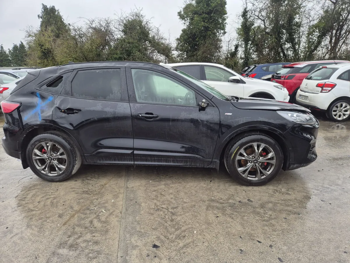 2022 Ford Kuga *ForParts* - Image 2