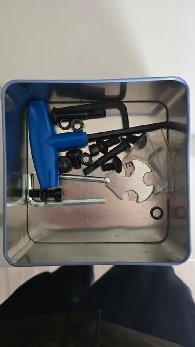 Hit Fitness H4 Treadmill Excellent Condition - Image 3