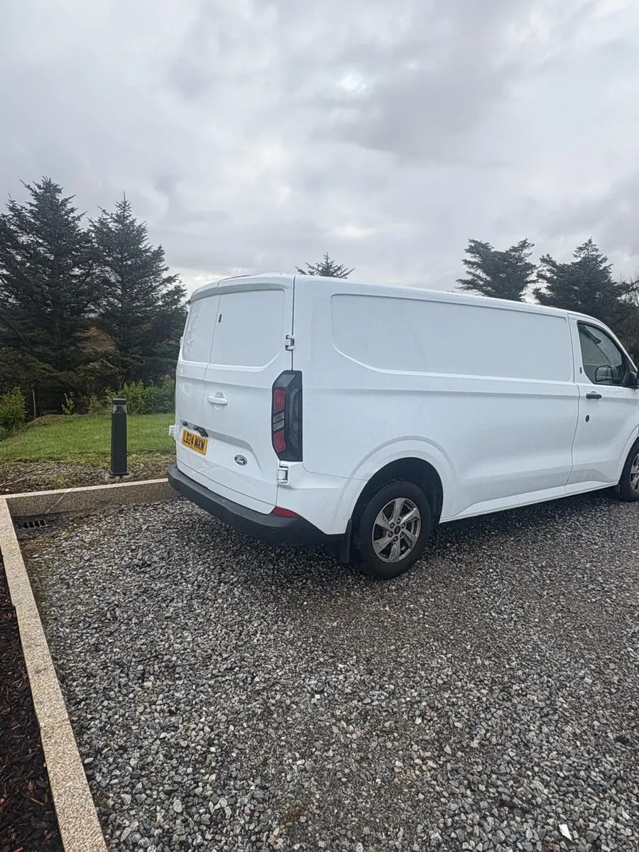 2024 Ford transit custom - Image 2