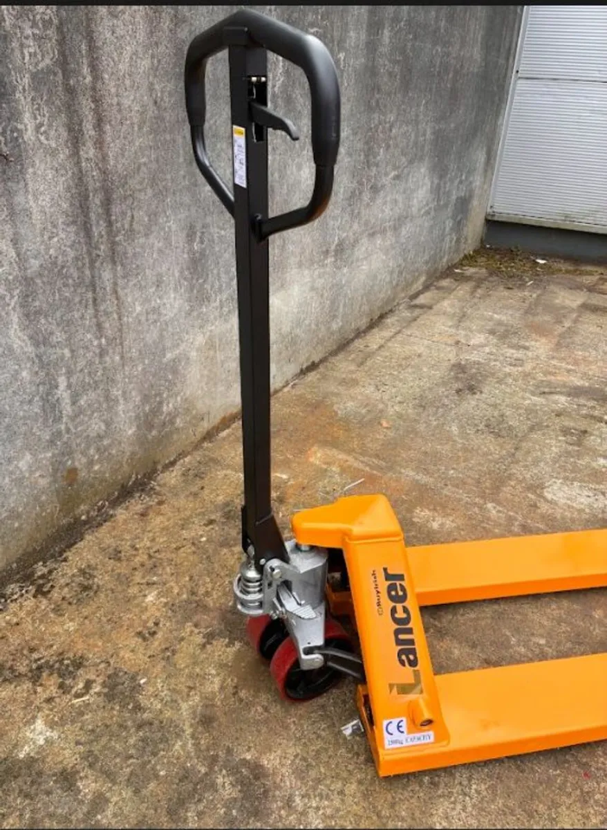 New Hand Pallet Truck - Image 2