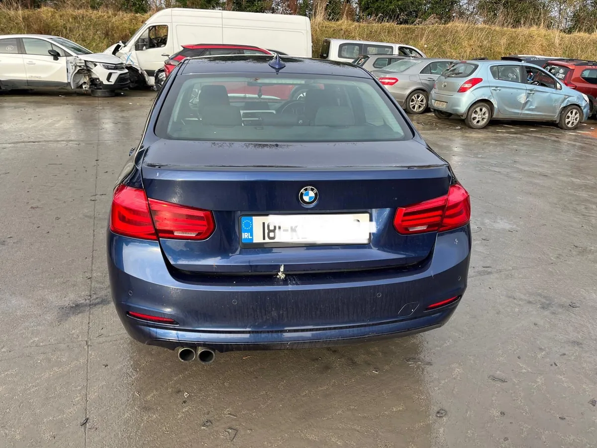 2018 BMW 330e *For Parts* - Image 4