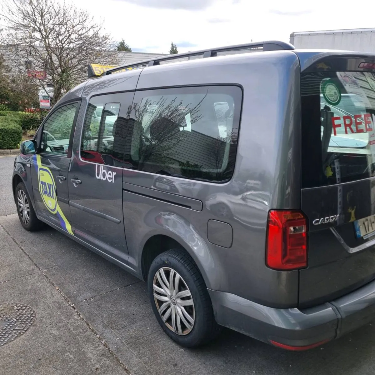 VW Caddy 6 seater Automatic - Image 2