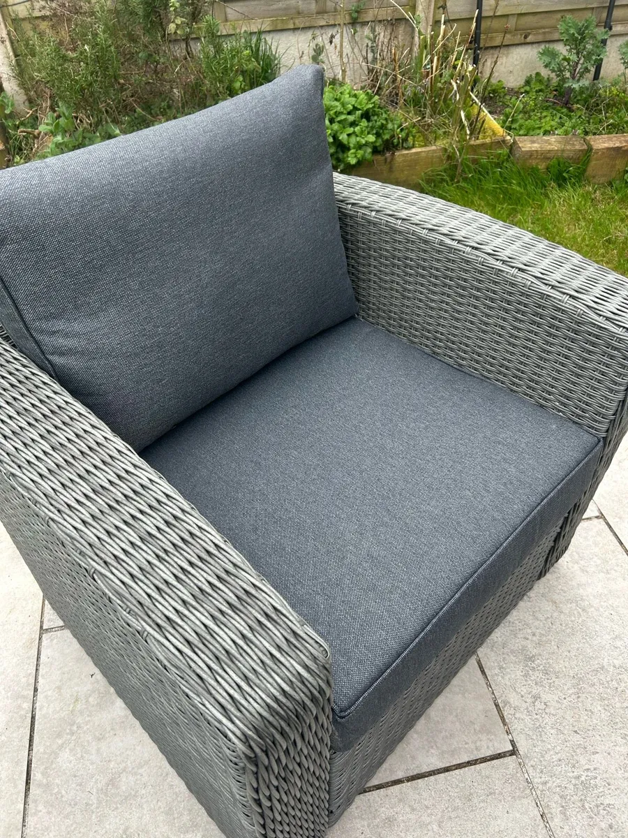 Garden Furniture - Image 3