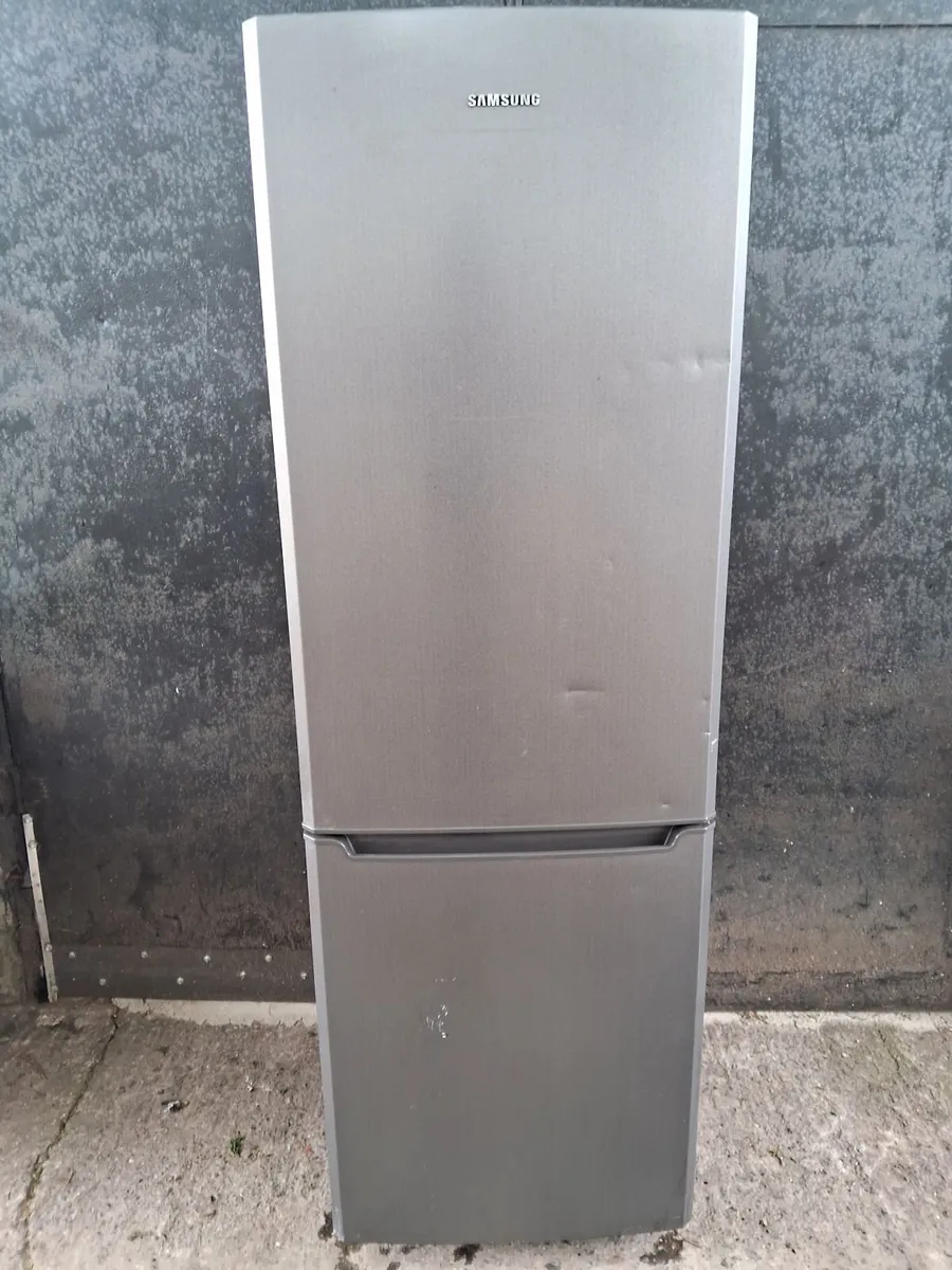 FRIDGE AND FREEZER FULL FROST FREE - Image 1