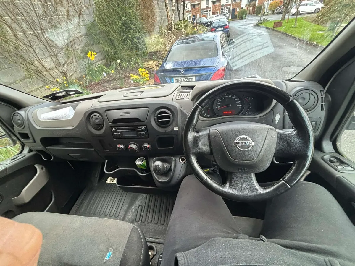 Nissan nv400 - Image 4