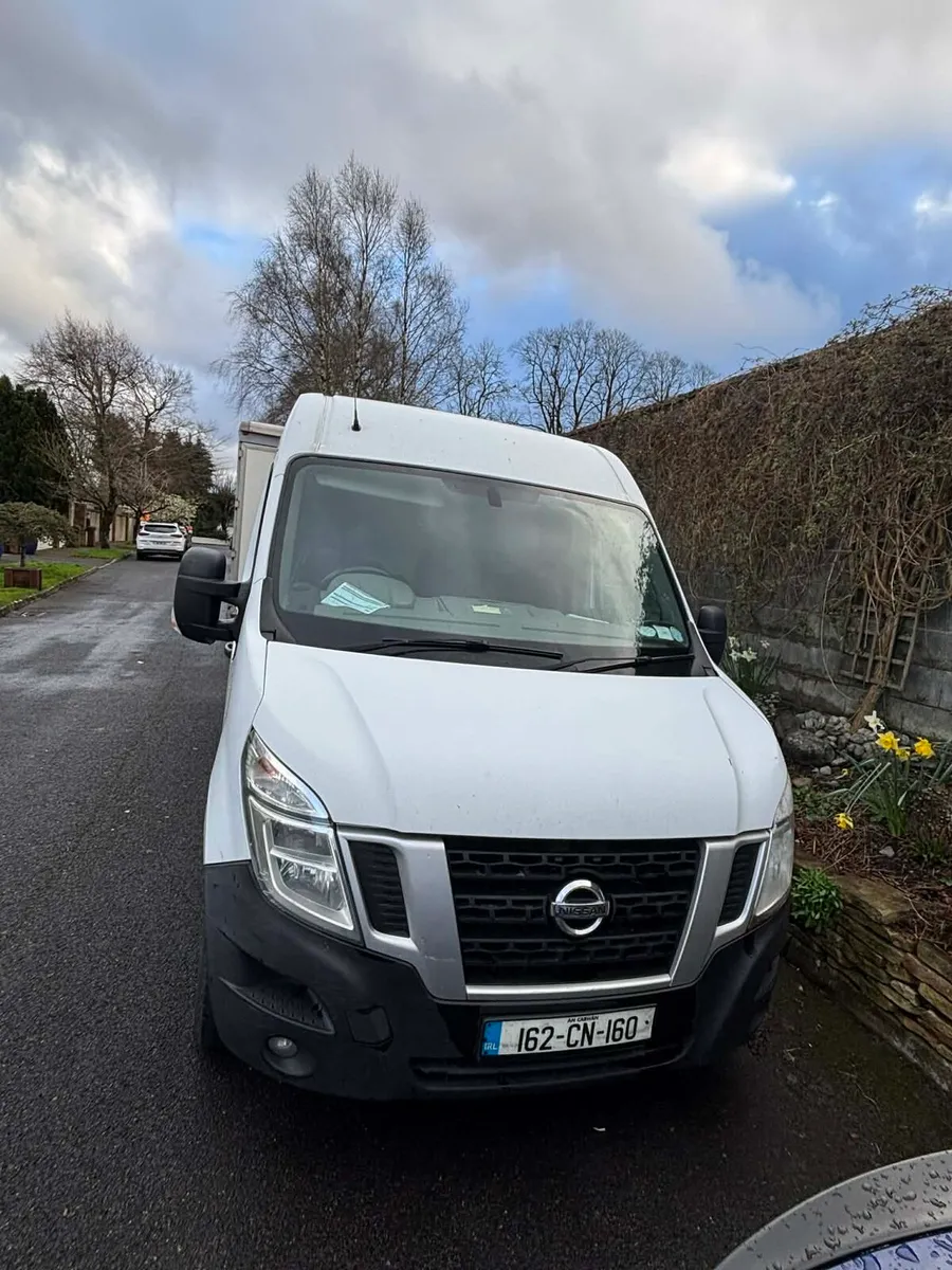 Nissan nv400 - Image 1