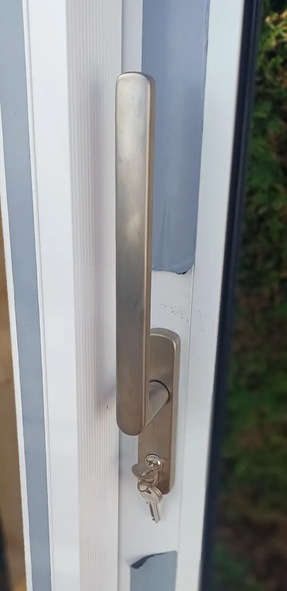 Lift & Slide Doors - Image 2