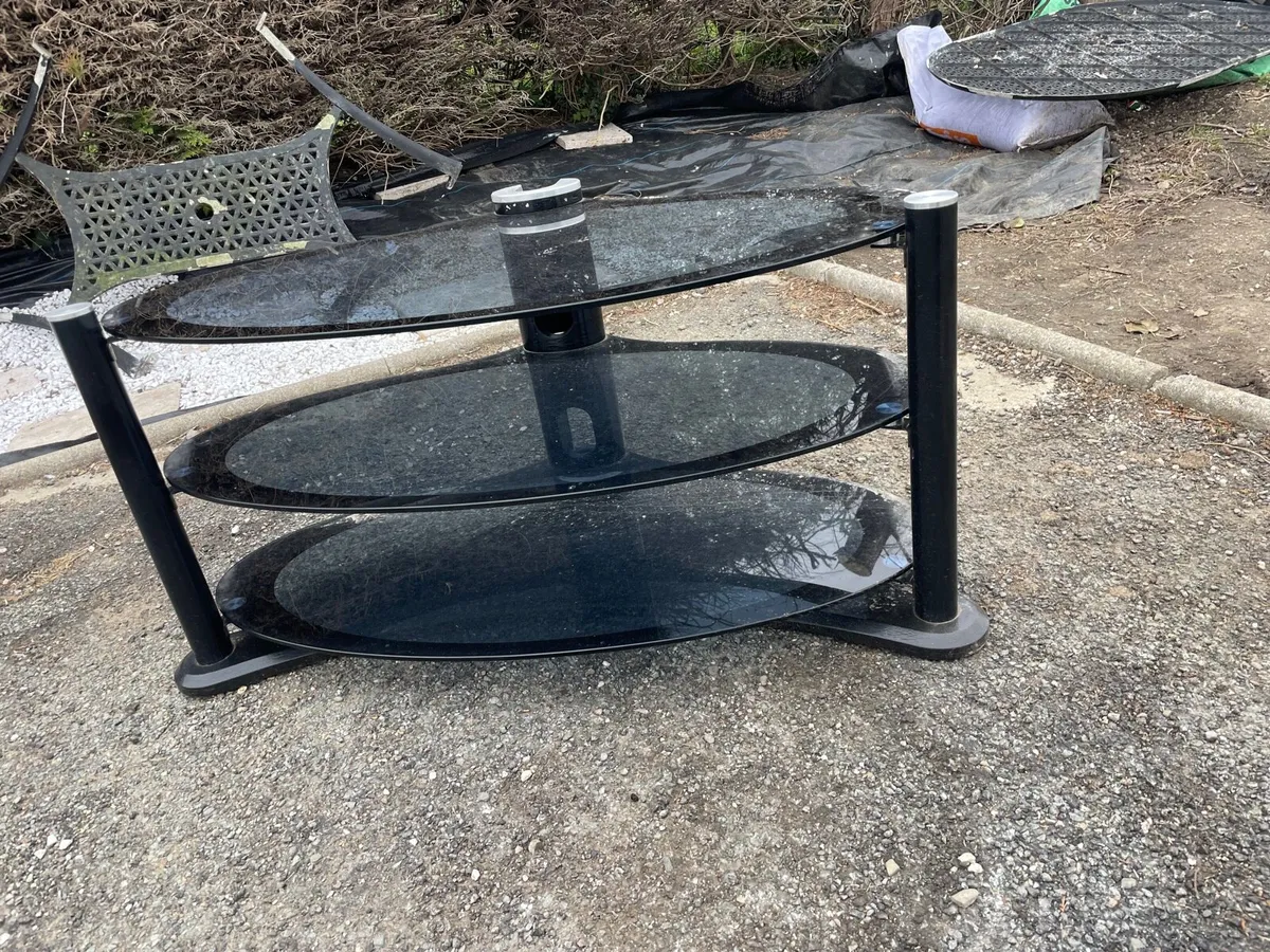 Tv unit or coffee table €20 - Image 2